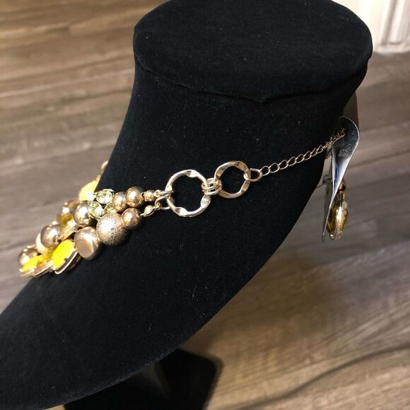 2/$20 Bright Yellow multi stone necklace and drop earrings set - Picture 5 of 6